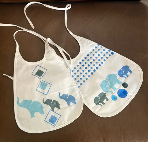 Kids Bibs Set of 2